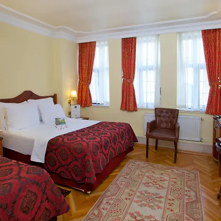 Amber & 4* Istanbul