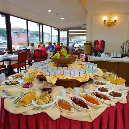 Amber Hotel&spa Hotel