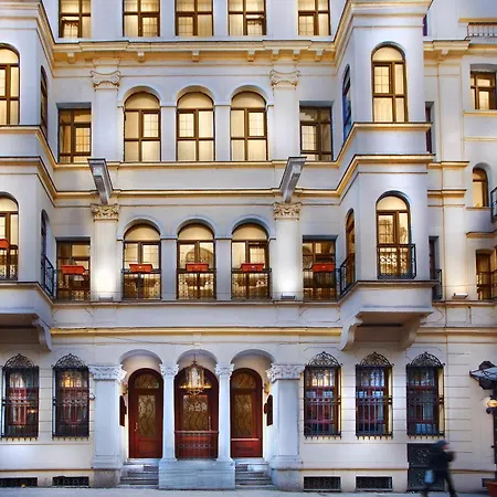 Amber Hotel&spa Hotel