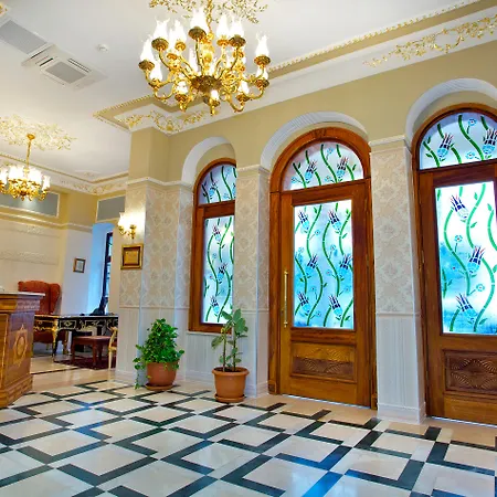 Hotel Amber &